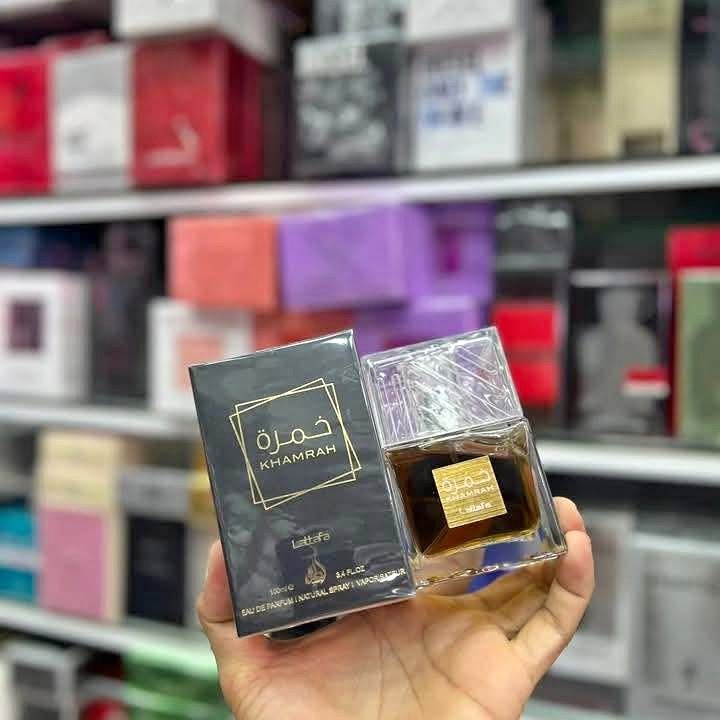 COMBO DE 4 PERFUMES Y ADICIONAL 5 PERFUMEROS